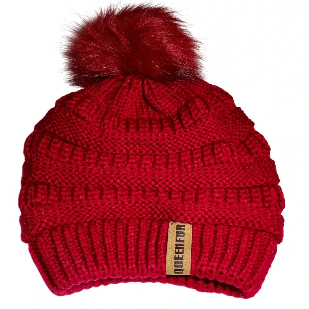 Queen Fur Red Knit Beanie Pom Pom Winter Hat Cozy Warm‎ Slouchy